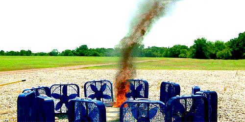 tornado-fuoco-slow-motion-2.gif