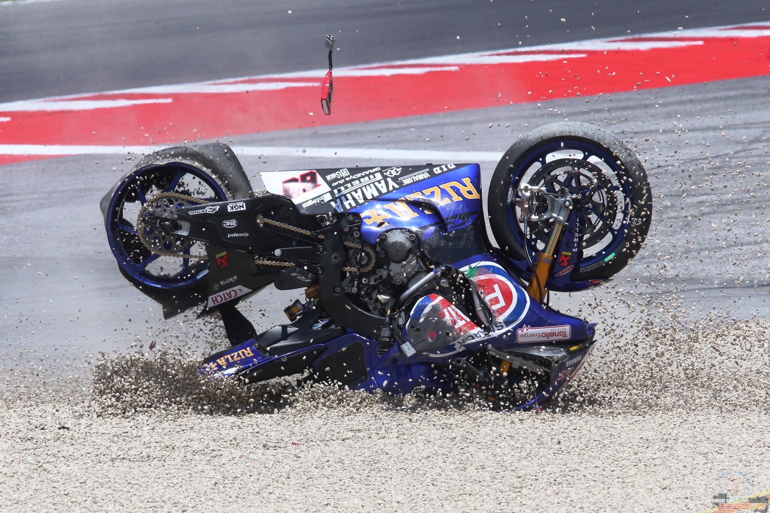 Van der Mark CRASH Misano FOTOSEQUENZA DaiDeGas Forum Van der Mark CRASH Misano FOTOSEQUENZA DaiDeGas Forum