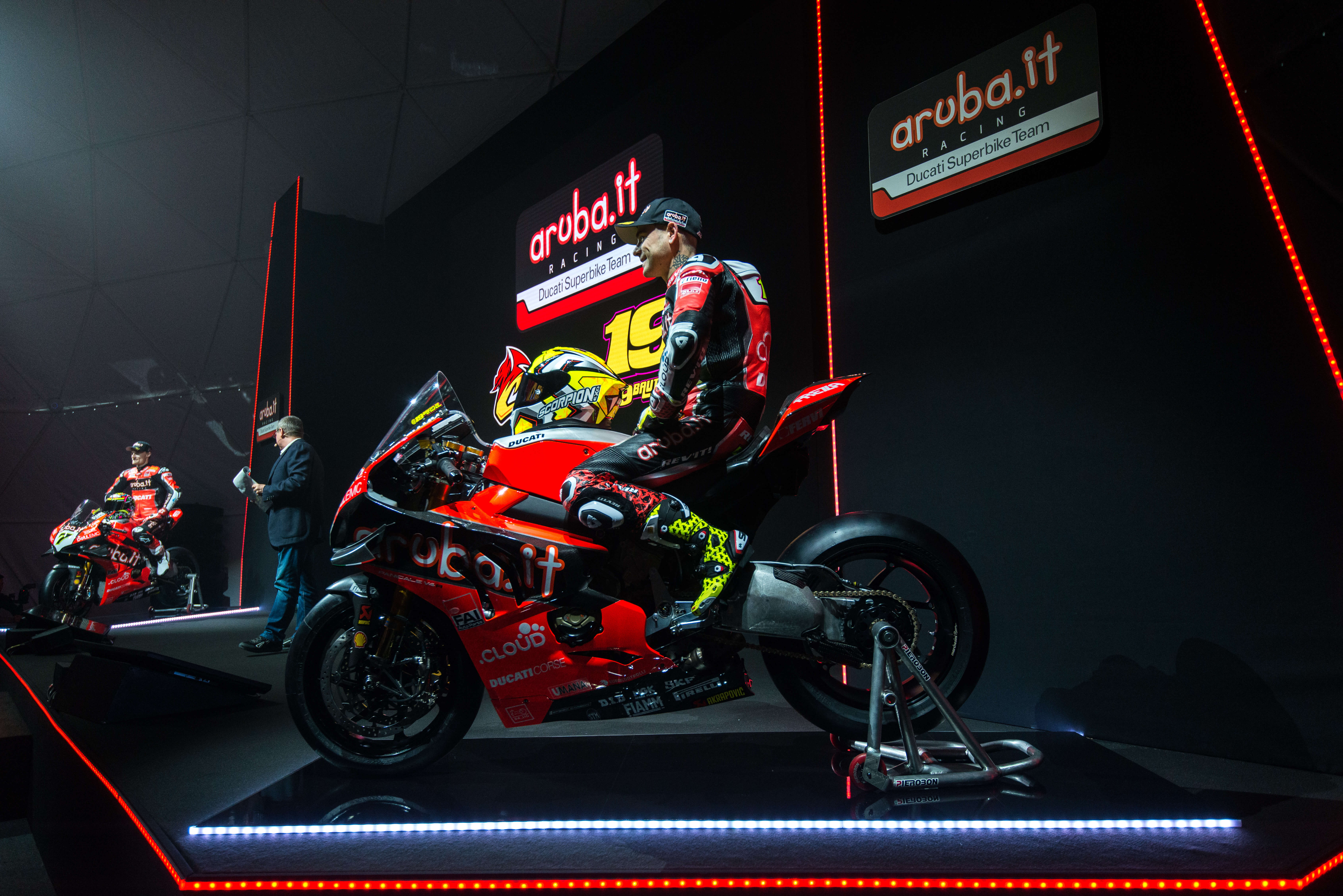 2019-ducati-aruba-team-sbk-presentazione-5.jpg