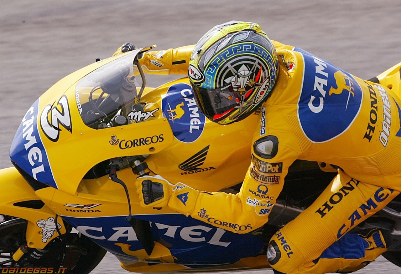 MAX BIAGGI foto gallery raccolta thread - DaiDeGas Forum