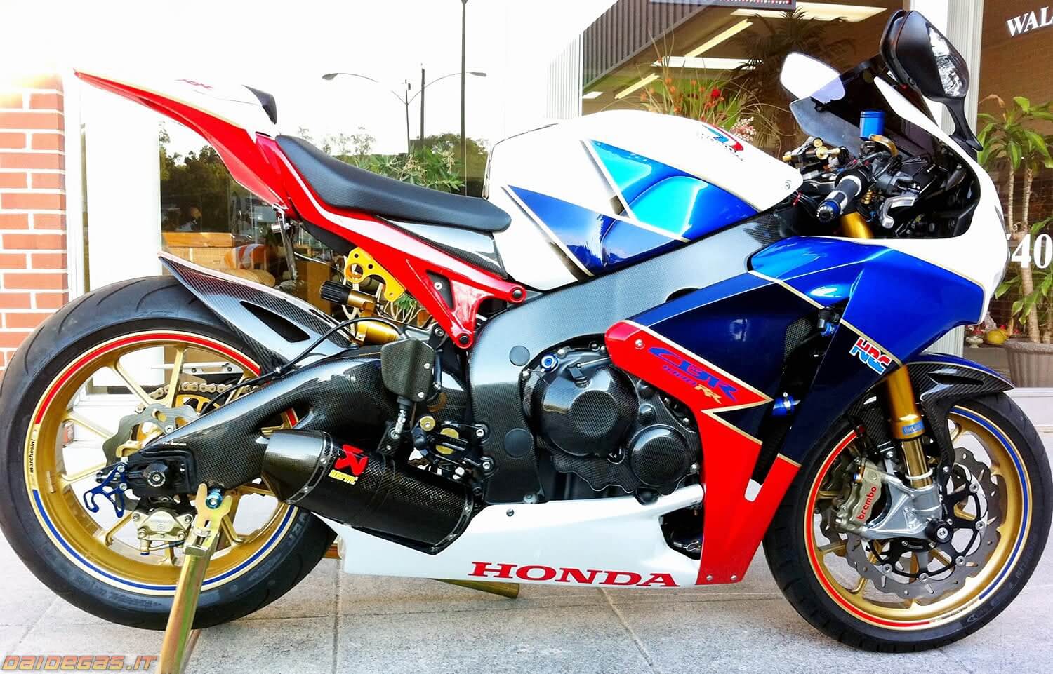 Стант на Honda cbr1000rr