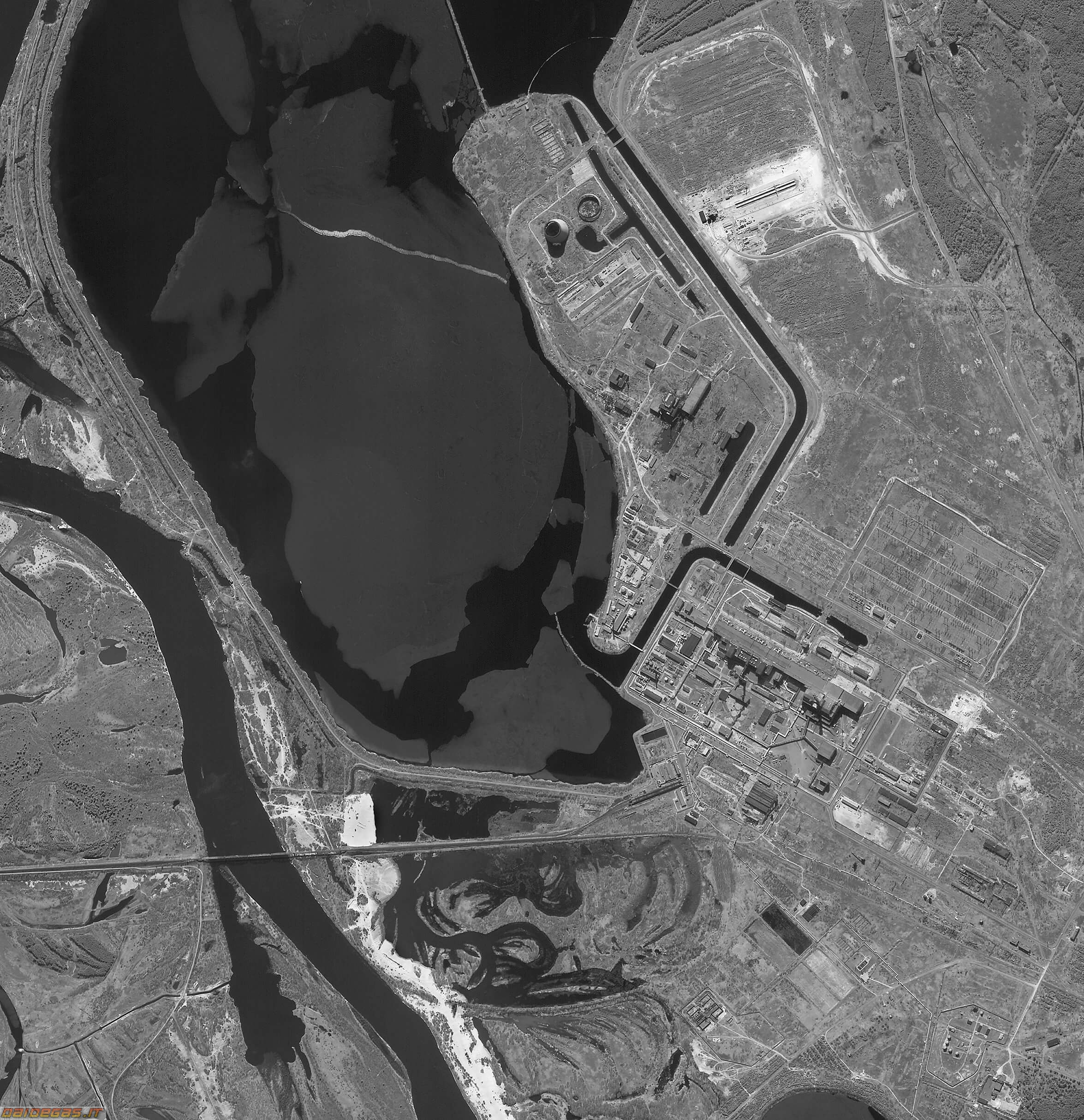 Фото Со Спутника Чернобыльской Аэс