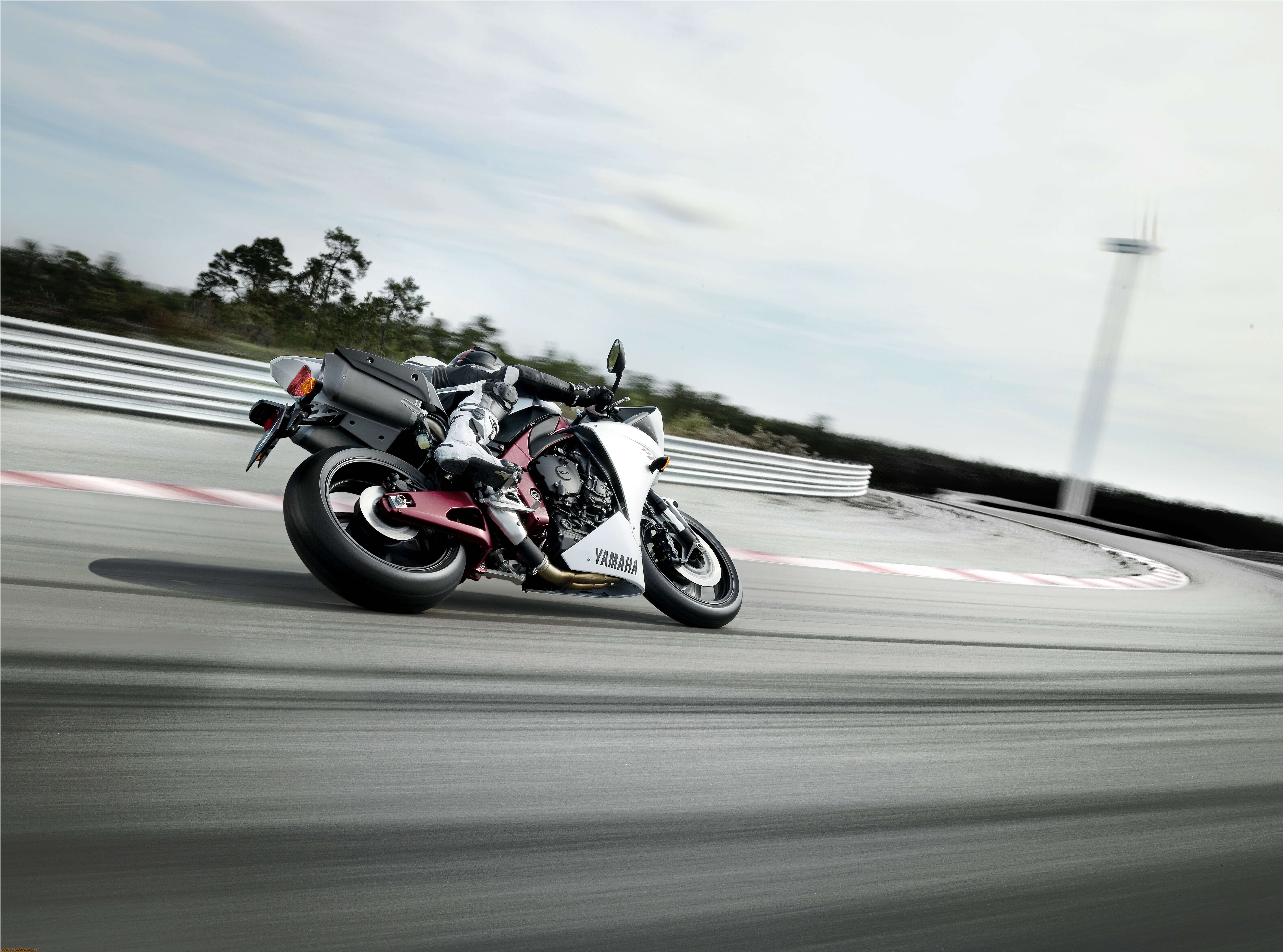 Full d1. Yamaha r1. Yamaha YZF-r1. Yamaha r1 2009. Yamaha r1 обои.