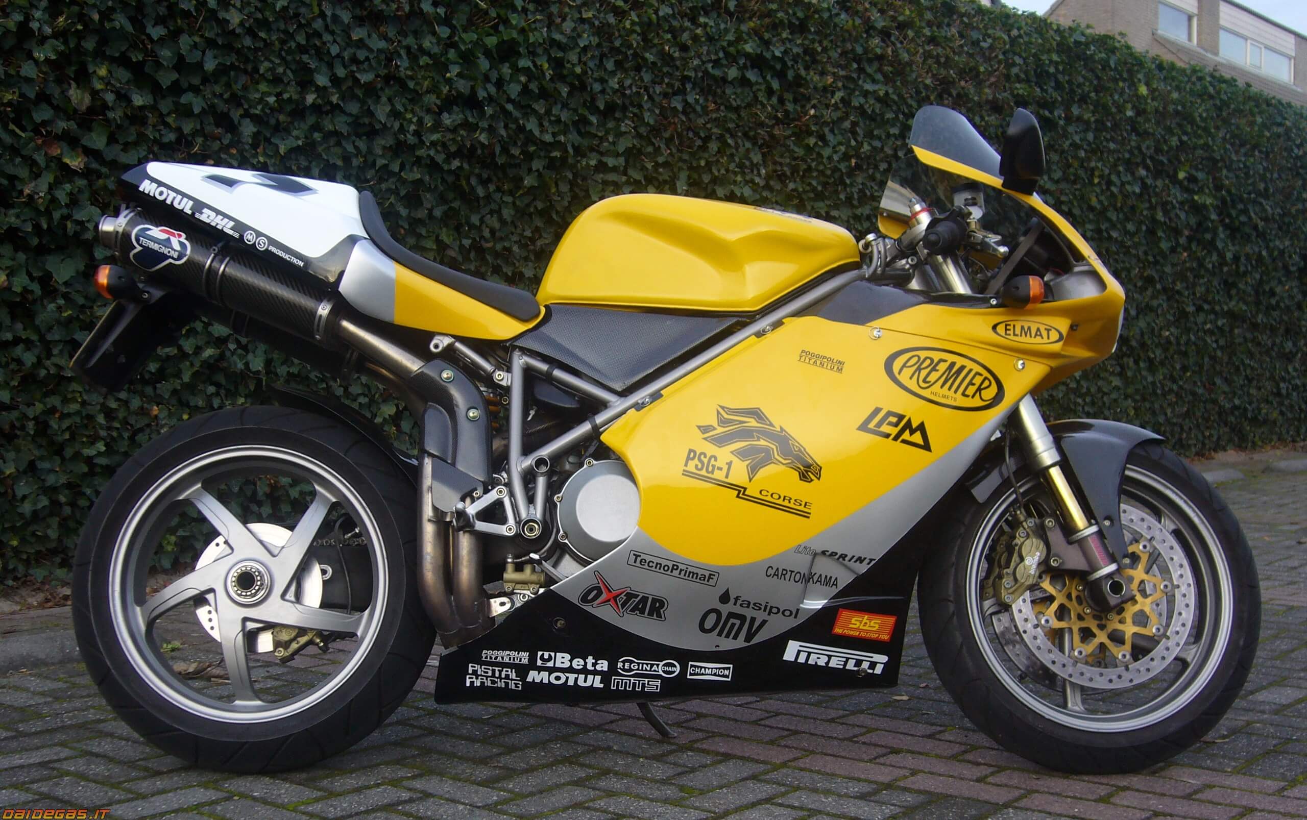 РњРѕС‚РѕС†РёРєР» Ducati 996