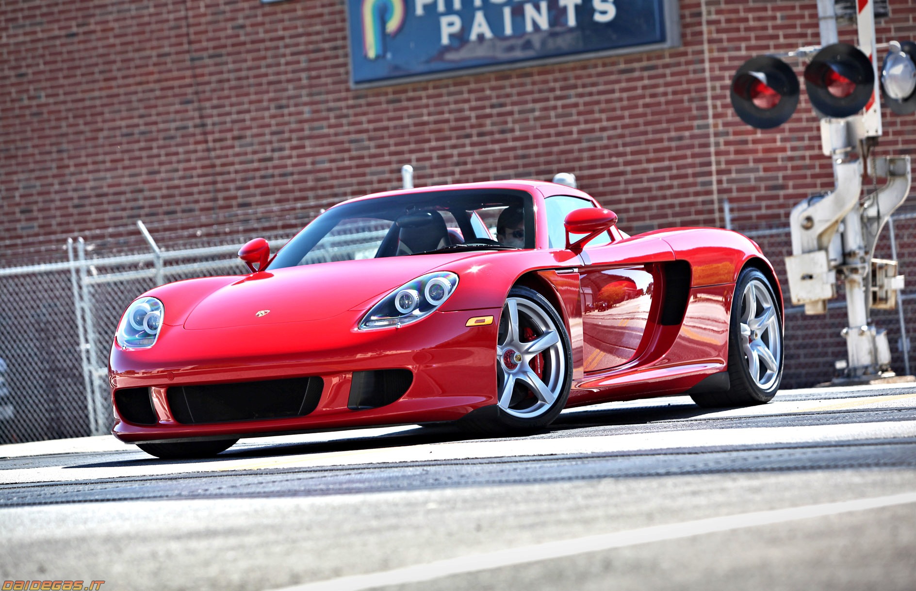 Porsche Carrera gt Red