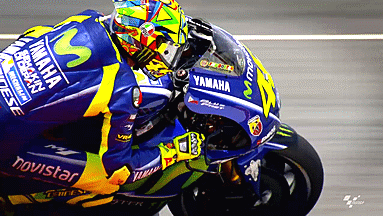 https://www.daidegasforum.com/images2/695/valentino-rossi-motogp-gif.gif