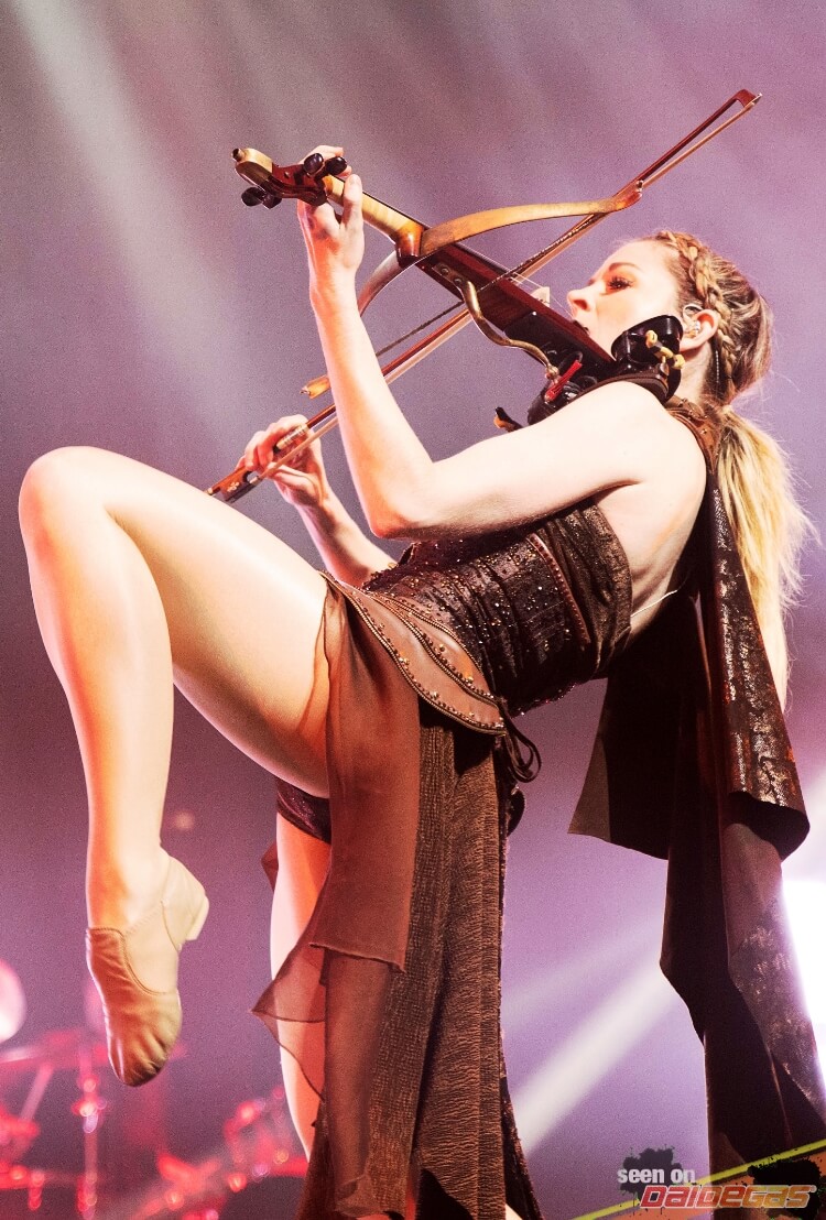 Sexy lindsey stirling.